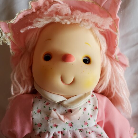Vintage 1980’s Komfy Kids Ice Cream Doll w/Pink Yarn Hair, Hat & Dress GUC - Picture 1 of 7